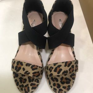 Leopard wedges
